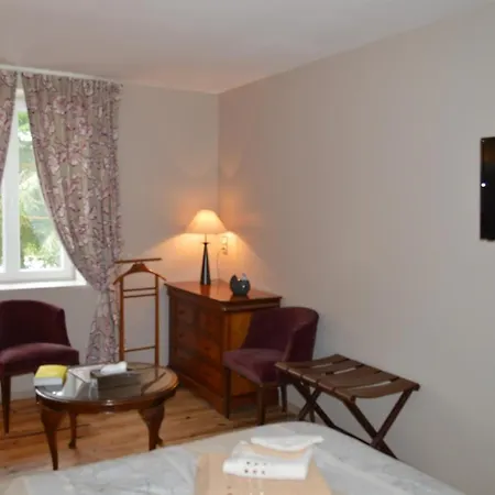 Le Domaine Du Chaffard Bed & Breakfast Les Avenieres Exterior photo